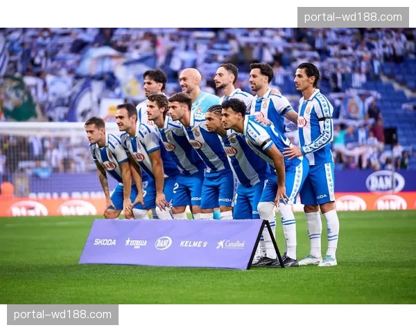 皇家社会进攻端依赖定位球 运动战创造机会能力有限 皇家社会进攻端依赖定位球 运动战创造机会能力有限