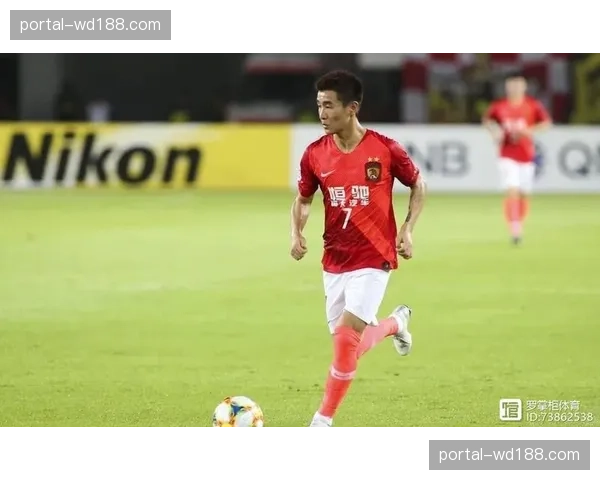 卡隆受伤后出场次数有限 成都边路进攻选择减少 卡隆受伤后出场次数有限 成都边路进攻选择减少